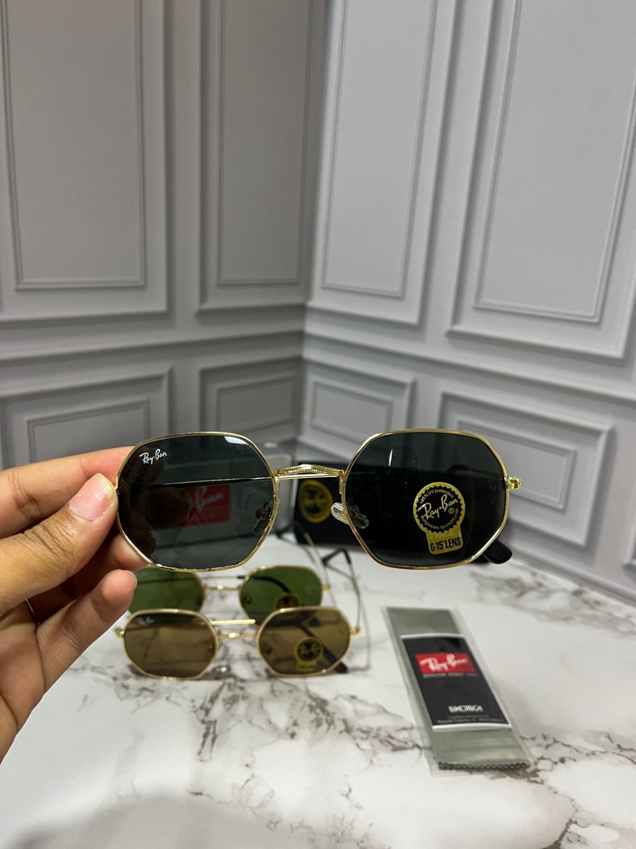 Glasses Cartagena - Rayban octagonal negra dorada