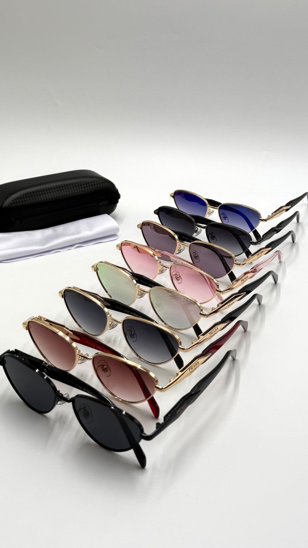 Glasses Cartagena - Prada gateada